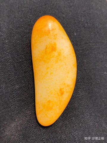 顶级和田玉什么样?