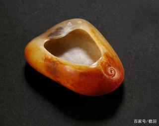 和田玉籽料的皮和色:独一无二的个性 就是玩