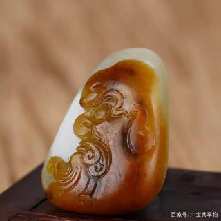 和田玉籽料手镯凭什么这么贵?