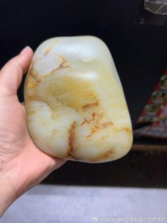 收藏款新疆和田玉籽料原石,真皮真色,老熟料